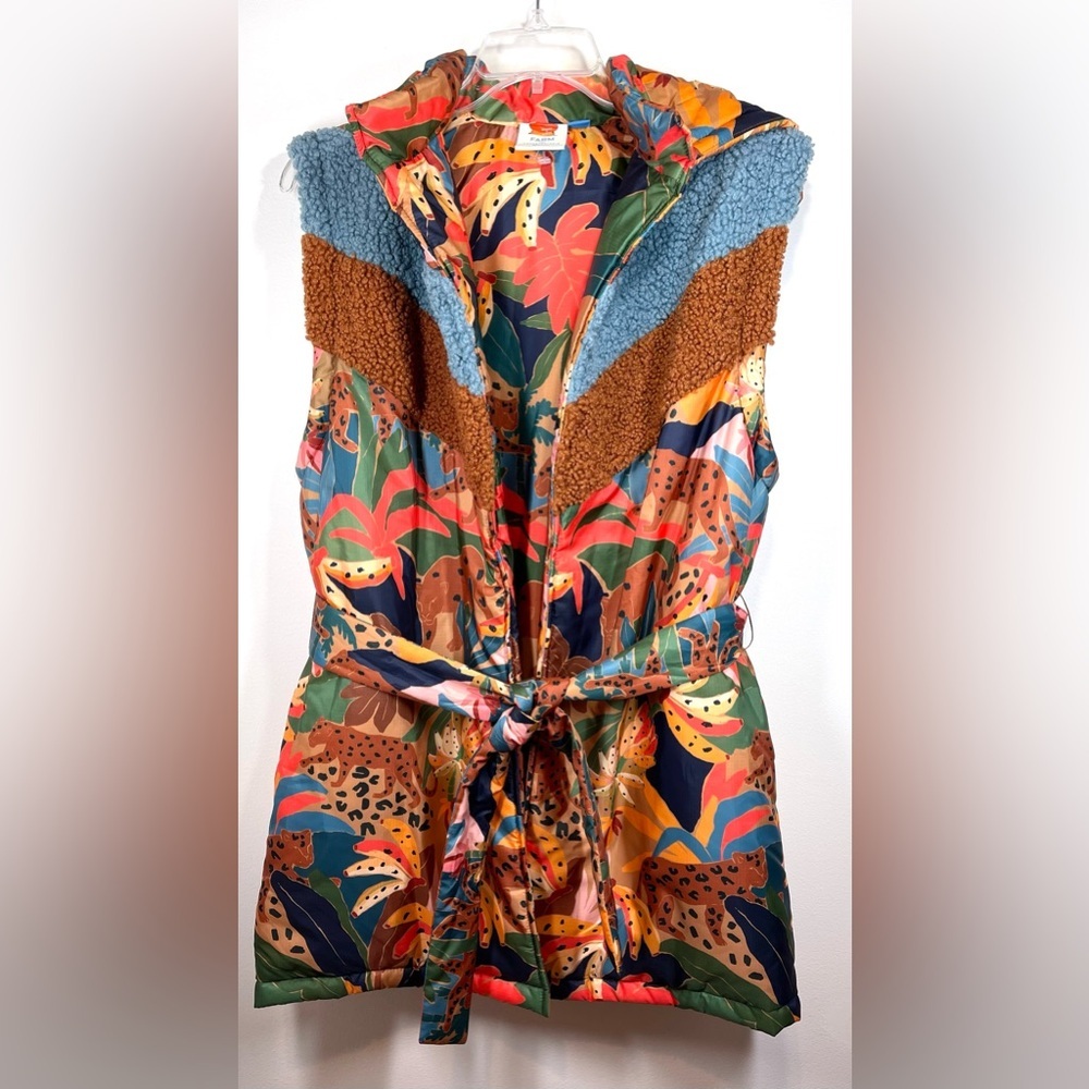 NWOT FARM RIO Lively Tropical Print Sleeveless Puffer Vest One Size
